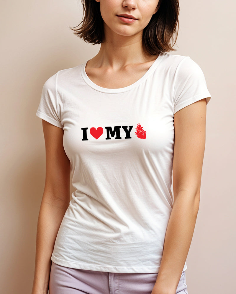 Kalbini Sev Geniş Yaka Tişört