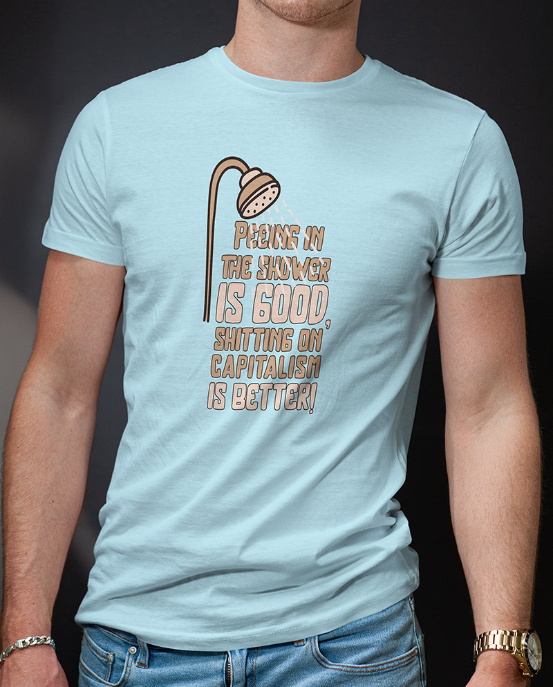 Sh*tting on capitalism Erkek Tişört