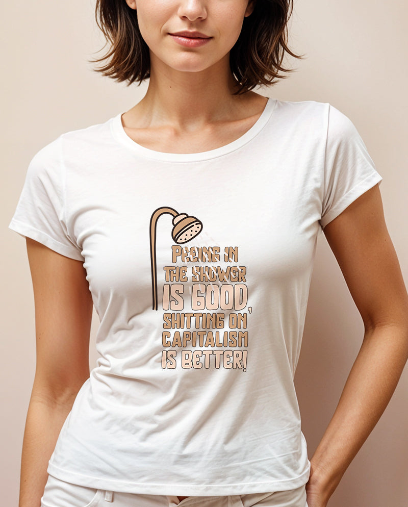 Sh*tting on capitalism Geniş Yaka Tişört