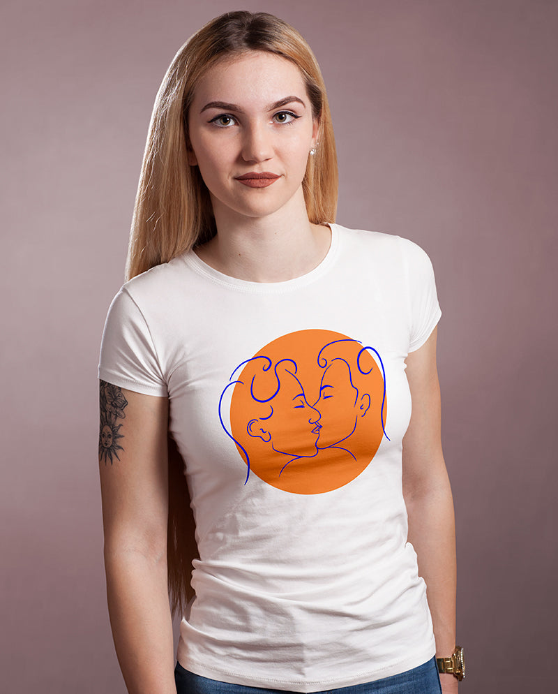 Velev ki… Kadın Tişört