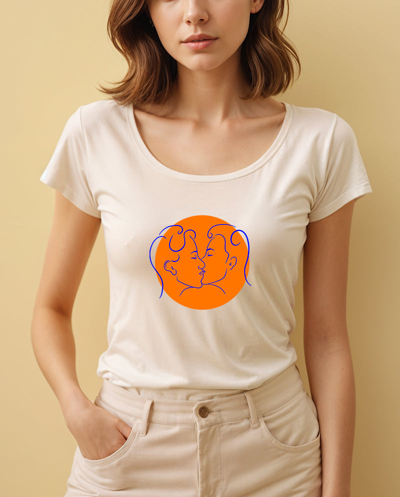 Velev ki… Geniş Yaka Tişört