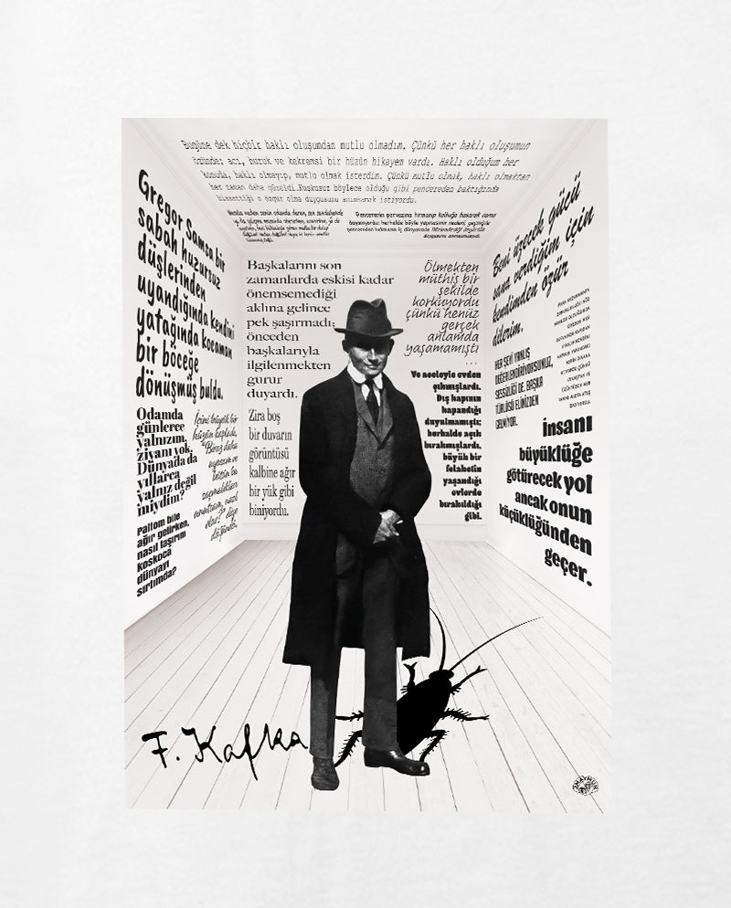 Franz Kafka Geniş Yaka Tişört