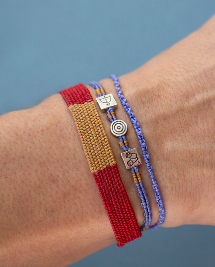 Hedef Rakı Sofrası, Gümüş Bileklik