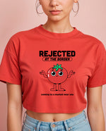 Gümrükten Dönen Domates Crop Tişört