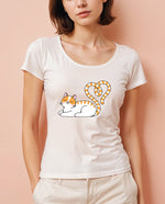 Kalpli Kedi Geniş Yaka Tişört