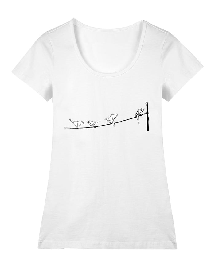 I Am Not Alone Geniş Yaka Tişört